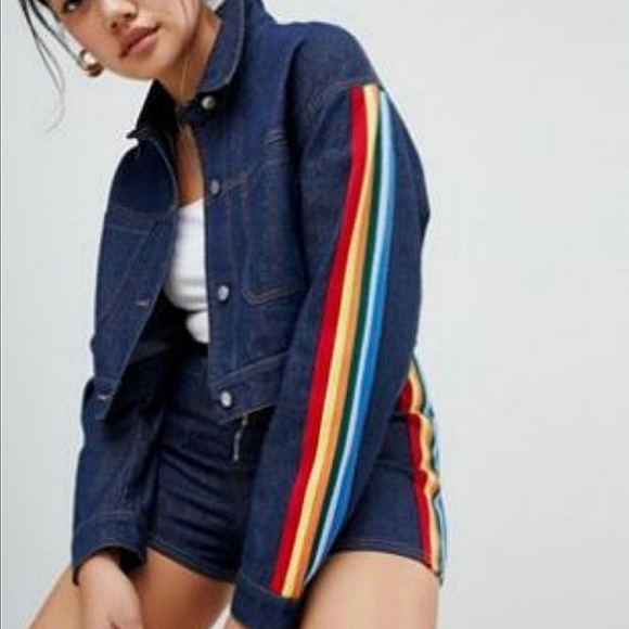 Honey Punch denim shorts - Picture 2 of 4